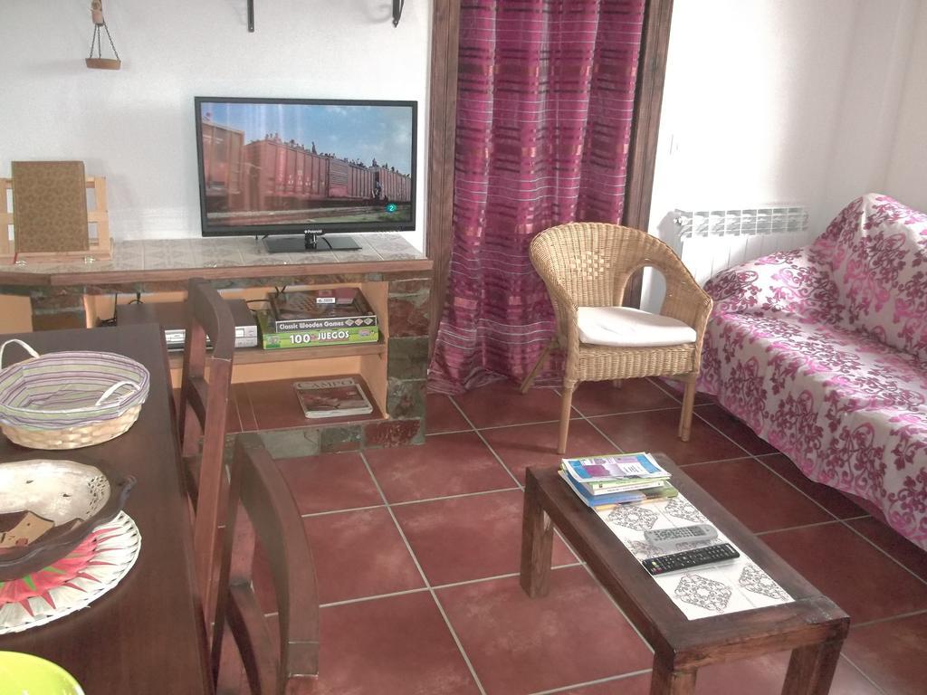 Apartamento El Dragon Serrano Sotoserrano Номер фото